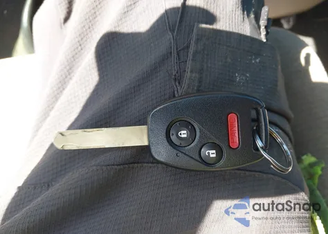 2013 Honda Odyssey Lx from USA, damaged, VIN 5FNRL5H27DB017516